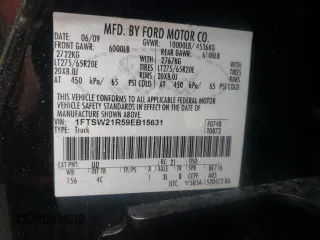2009 Ford Super Duty F-250 SRW XL with VIN 1FTSW21R59EB15631, listed as a Copart auction lot 48024685 with 153,458 mi miles and Salvage Title. Bid and sale history available at carsss.com. Image 13.