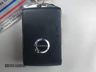 2022 Volvo XC40 Momentum с VIN YV4162UK4N2742114, выставлен на аукционе IAAI как лот 41465820 с пробегом 13 833 миль миль и . История ставок и продаж доступна на DreamBid. Изображение 11.