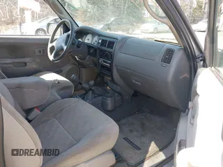 2003 Toyota Tacoma with VIN 5TEWN72N93Z225924, listed as a IAAI auction lot 41839787 with 308,638 mi miles. Bid and sale history available at carsss.com. Image 5.