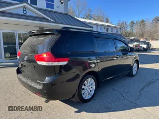 2013 Toyota Sienna XLE with VIN 5TDDK3DC3DS052713, listed as a Copart auction lot 43234125 with 284,884 mi miles and Clean Title. Bid and sale history available at DreamBid. Image 4.