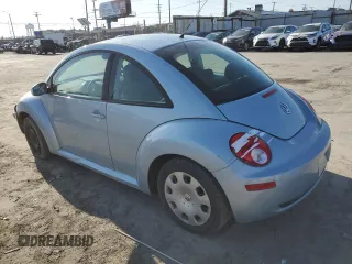 2010 Volkswagen New Beetle Coupe with VIN 3VWPG3AG3AM017006, listed as a Copart auction lot 52324055 with 157,892 mi miles and Clean Title. Bid and sale history available at carsss.com. Image 2.
