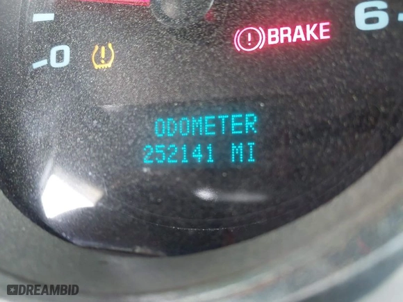 2008 Chevrolet Silverado 1500 LTZ with VIN 3GCEC13J68G145249, listed as a IAAI auction lot 41927560 with 252,141 mi miles. Bid and sale history available at carsss.com. Image 15.
