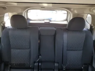 2017 Nissan Rogue SV z VIN JN8AT2MTXHW141702, wystawiony jako Copart lot #53534015 z przebiegiem 120 523 mil mil oraz Szkoda całkowita • Salvage title. Historia ofert i sprzedaży dostępna na DreamBid. Obrazek 10.