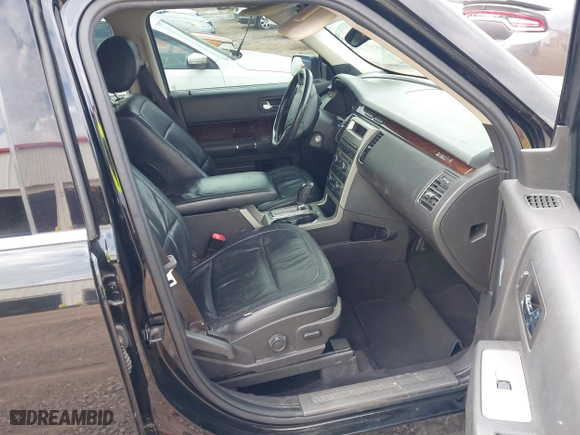 2012 Ford Flex SEL with VIN 2FMGK5CC8CBD08947, listed as a IAAI auction lot 41565237 with 284,635 mi miles. Bid and sale history available at carsss.com. Image 5.