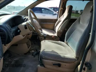 2000 Dodge Caravan SE with VIN 2B4GP4536YR722494, listed as a Copart auction lot 76515904 with Not Provided miles and Salvage Title. Bid and sale history available at carsss.com. Image 7.