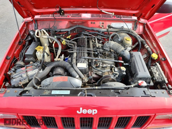 2001 Jeep Cherokee Sport with VIN 1J4FF48S31L515607, listed as a Copart auction lot 58614175 with 178,138 mi miles and Non repairable. Bid and sale history available at DreamBid. Image 11.