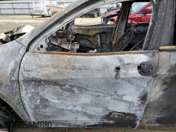 2019 Jeep Cherokee Latitude Plus with VIN 1C4PJMLB2KD258712, listed as a Copart auction lot 62681545 with Not provided miles and Salvage title. Bid and sale history available at DreamBid. Image 7.