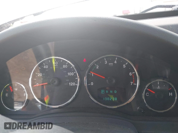 2012 Jeep Liberty Sport z VIN 1C4PJMAK1CW163938, wystawiony jako IAAI lot #42680723 z przebiegiem 138 238 mil mil oraz . Historia ofert i sprzedaży dostępna na DreamBid. Obrazek 7.