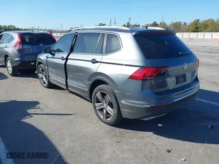 2019 Volkswagen Tiguan SEL Premium with VIN 3VV4B7AX6KM086321, listed as a IAAI auction lot 41121116 with 77,646 mi miles. Bid and sale history available at carsss.com. Image 3.