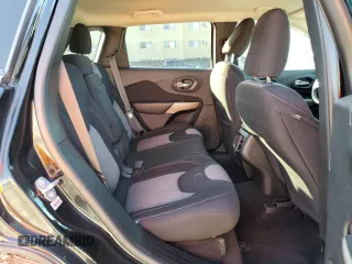 2018 Jeep Cherokee Latitude Tech Connect with VIN 1C4PJMCB9JD541087, listed as a Copart auction lot 86694734 with 124,072 mi miles and Non Repairable. Bid and sale history available at carsss.com. Image 11.