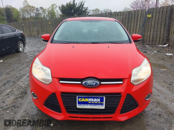 2012 Ford Focus SEL with VIN 1FAHP3H25CL162575, listed as a IAAI auction lot 42018674 with 237,745 mi miles. Bid and sale history available at carsss.com. Image 6.