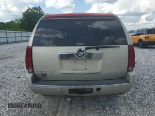 2007 Cadillac Escalade z VIN 1GYFK63827R260277, wystawiony jako Copart lot #54665815 z przebiegiem 206 441 mil mil oraz Tytuł czysty. Historia ofert i sprzedaży dostępna na DreamBid. Obrazek 6.