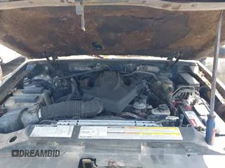1998 Mercury Mountaineer z VIN 4M2ZU52E9WUJ40013, wystawiony jako IAAI lot #42560709 z przebiegiem 165 807 mil mil oraz . Historia ofert i sprzedaży dostępna na DreamBid. Obrazek 10.