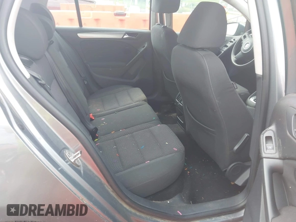 2013 Volkswagen Golf с VIN WVWDA7AJ7DW118242, выставлен на аукционе IAAI как лот 42249723 с пробегом 217 155 миль миль и . История ставок и продаж доступна на DreamBid. Изображение 8.