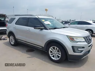2017 Ford Explorer XLT z VIN 1FM5K7D89HGB79520, wystawiony jako IAAI lot #42288407 z przebiegiem 152 091 mil mil oraz . Historia ofert i sprzedaży dostępna na DreamBid. Obrazek 1.
