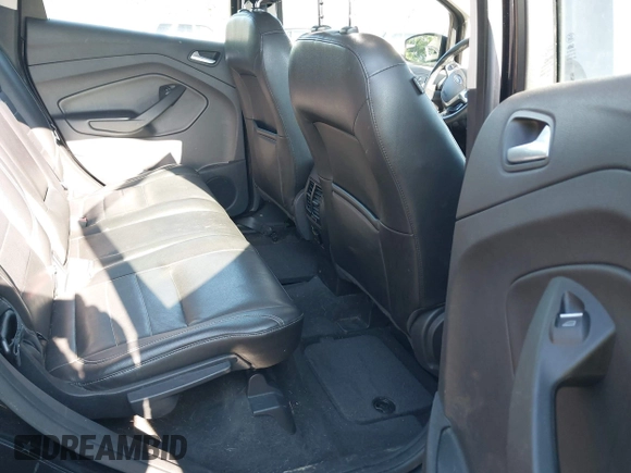 2013 Ford C-Max Energi SEL with VIN 1FADP5CU2DL510935, listed as a IAAI auction lot 42142613 with 162,788 mi miles. Bid and sale history available at carsss.com. Image 8.