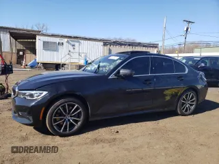 2021 BMW 3 Series 330i xDrive z VIN 3MW5R7J02M8B90539, wystawiony jako Copart lot #53023125 z przebiegiem Nie podano mil oraz Szkoda całkowita • Salvage title. Historia ofert i sprzedaży dostępna na DreamBid. Obrazek 1.