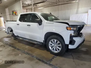 2019 Chevrolet Silverado 1500 Custom with VIN 3GCPYBEH2KG157495, listed as a Copart auction lot 54488295 with 77,899 mi miles and Salvage Title. Bid and sale history available at DreamBid. Image 4.