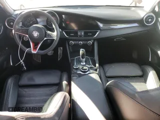 2019 Alfa Romeo Giulia Ti Sport with VIN ZARFAMBN0K7606082, listed as a Copart auction lot 74362754 with 0 mi miles and Salvage Title. Bid and sale history available at carsss.com. Image 8.