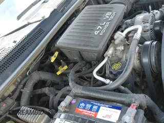 2000 Jeep Grand Cherokee Limited with VIN 1J4GW58N5YC361724, listed as a IAAI auction lot 42722980 with 136,590 mi miles and . Bid and sale history available at DreamBid. Image 12.