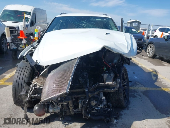 2022 Volkswagen Tiguan SE R-Line Black with VIN 3VVCB7AX9NM009779, listed as a IAAI auction lot 41696952 with Not provided miles and . Bid and sale history available at DreamBid. Image 12.