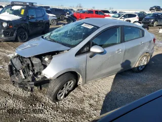 2017 Kia Rio LX z VIN KNADM4A39H6049435, wystawiony jako Copart lot #88899415 z przebiegiem Nie podano mil oraz Szkody całkowita. Historia ofert i sprzedaży dostępna na DreamBid. Obrazek 1.