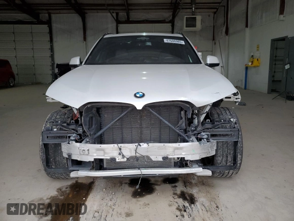 2020 BMW X5 xDrive40i z VIN 5UXCR6C05L9B62872, wystawiony jako Copart lot #47606985 z przebiegiem 85 791 mil mil oraz Szkoda całkowita • Salvage title. Historia ofert i sprzedaży dostępna na DreamBid. Obrazek 5.