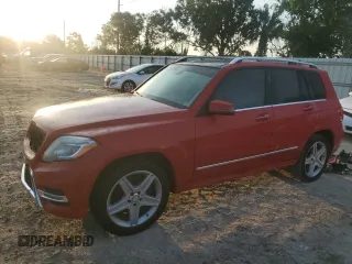 2015 Mercedes-Benz GLK 250 with VIN WDCGG0EB1FG365477, listed as a Copart auction lot 71748494 with 135,522 mi miles and Salvage Title. Bid and sale history available at DreamBid. Image 1.