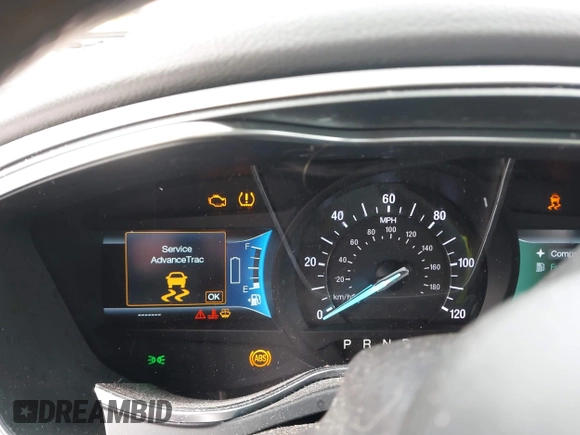 2015 Ford Fusion S Hybrid with VIN 3FA6P0UU7FR167229, listed as a IAAI auction lot 41684934 with 135,317 mi miles. Bid and sale history available at carsss.com. Image 7.