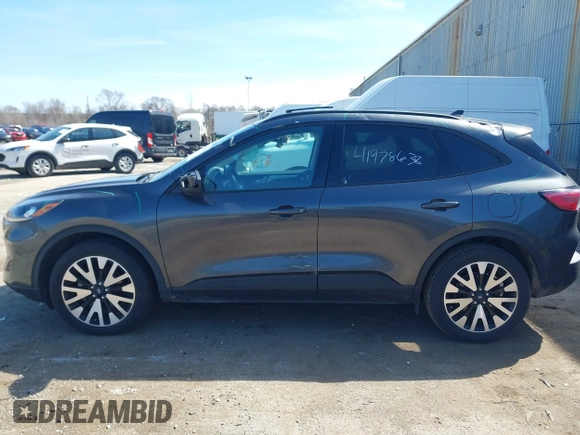 2020 Ford Escape SE Sport Hybrid with VIN 1FMCU9BZ0LUB81689, listed as a IAAI auction lot 41978638 with 69,831 mi miles and . Bid and sale history available at DreamBid. Image 14.