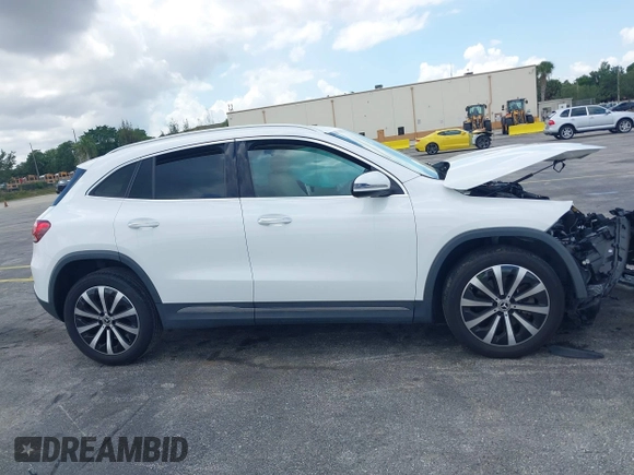 2023 Mercedes-Benz GLA 250 z VIN W1N4N4GB4PJ498699, wystawiony jako IAAI lot #42201254 z przebiegiem 10 797 mil mil oraz . Historia ofert i sprzedaży dostępna na DreamBid. Obrazek 13.