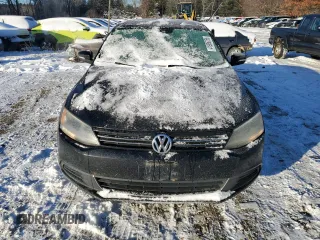 2012 Volkswagen Jetta Sedan SE w/Convenience & Sunroof with VIN 3VWDX7AJXCM383277, listed as a Copart auction lot 41986755 with 299,213 mi miles and Non Repairable. Bid and sale history available at carsss.com. Image 5.