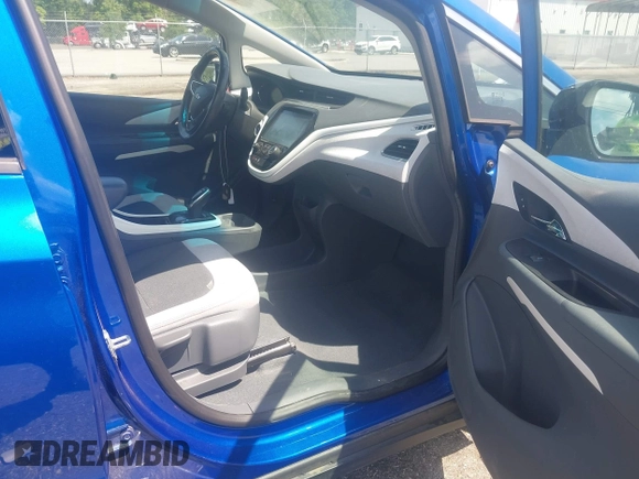 2020 Chevrolet Bolt EV LT with VIN 1G1FY6S04L4133689, listed as a IAAI auction lot 42116747 with 29,150 mi miles and . Bid and sale history available at DreamBid. Image 5.