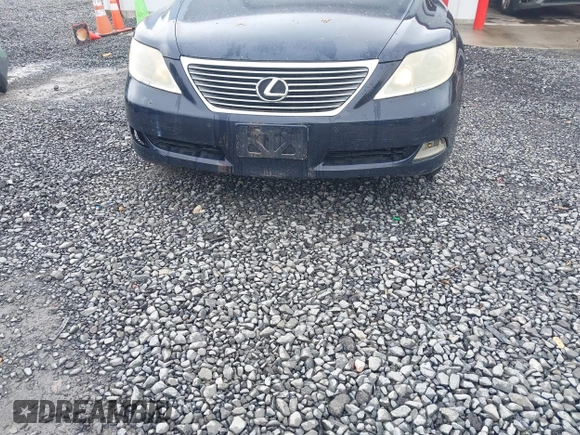 2008 Lexus LS 460 with VIN JTHBL46F585073817, listed as a IAAI auction lot 42238404 with 218,617 mi miles and . Bid and sale history available at DreamBid. Image 6.