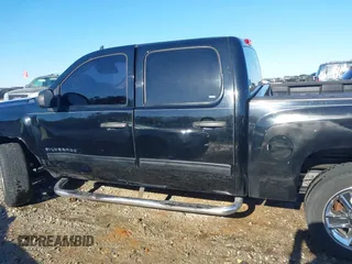 2013 Chevrolet Silverado 1500 LT with VIN 3GCPKSE78DG283761, listed as a IAAI auction lot 41896999 with 224,151 mi miles and . Bid and sale history available at DreamBid. Image 14.