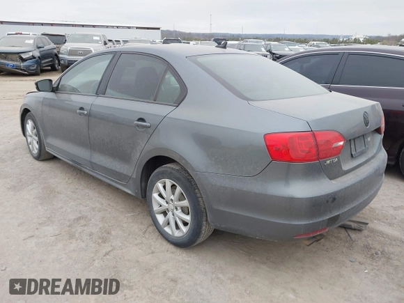 2011 Volkswagen Jetta Sedan SE w/Convenience & Sunroof with VIN 3VWDX7AJ8BM306437, listed as a IAAI auction lot 41714664 with 234,948 mi miles. Bid and sale history available at carsss.com. Image 3.