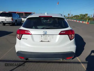 2018 Honda HR-V EX-L Navi with VIN 3CZRU5H73JM704258, listed as a IAAI auction lot 41347136 with 1 mi miles. Bid and sale history available at carsss.com. Image 16.