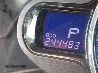2012 Toyota Sienna XLE AAS z VIN 5TDYK3DC3CS240342, wystawiony jako IAAI lot #42172125 z przebiegiem 244 483 mil mil oraz . Historia ofert i sprzedaży dostępna na DreamBid. Obrazek 15.