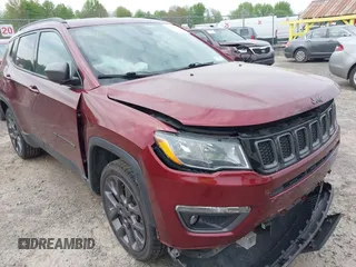 2021 Jeep Compass 80th Anniversary with VIN 3C4NJDEB9MT551945, listed as a IAAI auction lot 42241600 with 33,020 mi miles and . Bid and sale history available at DreamBid. Image 17.