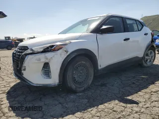 2023 Nissan Kicks S with VIN 3N1CP5BV7PL511848, listed as a Copart auction lot 49501005 with 75,900 mi miles and Salvage Title. Bid and sale history available at carsss.com. Image 1.