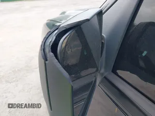 2010 Ford Expedition SSV с VIN 1FMJU1F52AEB49740, выставлен на аукционе IAAI как лот 42387396 с пробегом 233 906 миль миль и . История ставок и продаж доступна на DreamBid. Изображение 15.