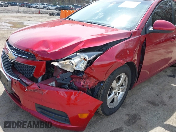 2014 Chevrolet Cruze 1LT with VIN 1G1PC5SB5E7419437, listed as a IAAI auction lot 41961469 with 90,439 mi miles and . Bid and sale history available at DreamBid. Image 6.