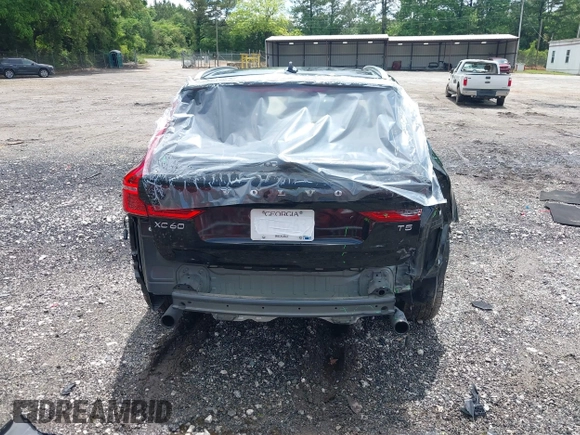 2021 Volvo XC60 Momentum with VIN YV4102DK4M1818887, listed as a IAAI auction lot 42246132 with 58,418 mi miles and . Bid and sale history available at DreamBid. Image 17.