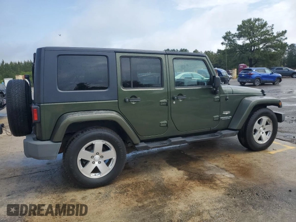 2008 Jeep Wrangler Unlimited Sahara with VIN 1J4GB59108L653823, listed as a Copart auction lot 56324635 with 170,831 mi miles and Clean title. Bid and sale history available at DreamBid. Image 3.