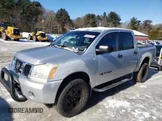 2005 Nissan Titan SE with VIN 1N6AA07B15N532874, listed as a Copart auction lot 45652795 with 217,208 mi miles and Clean Title. Bid and sale history available at carsss.com. Image 1.