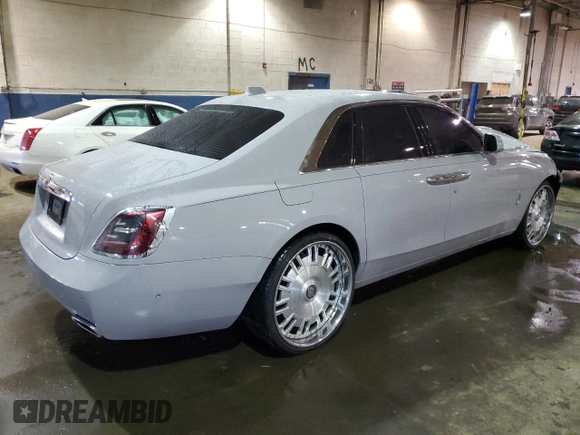 2021 Rolls-Royce Ghost z VIN SCATV0C04MU208558, wystawiony jako Copart lot #41417175 z przebiegiem Nie podano mil oraz Szkoda całkowita • Salvage title. Historia ofert i sprzedaży dostępna na DreamBid. Obrazek 3.