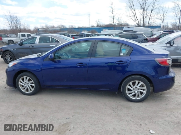 2012 Mazda Mazda3 i Touring with VIN JM1BL1V70C1558263, listed as a IAAI auction lot 41889154 with 31,161 mi miles. Bid and sale history available at carsss.com. Image 14.