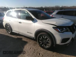 2020 Nissan Pathfinder SL with VIN 5N1DR2CN2LC633737, listed as a IAAI auction lot 41758310 with 74,977 mi miles. Bid and sale history available at carsss.com. Image 1.