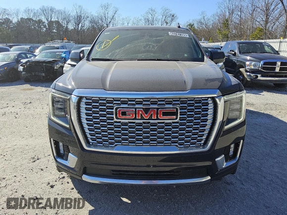 2023 GMC Yukon XL Denali with VIN 1GKS1JKL7PR237405, listed as a Copart auction lot 43747105 with 47,852 mi miles and Clean Title. Bid and sale history available at carsss.com. Image 5.