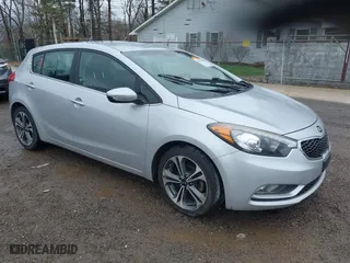 2016 Kia Forte 5-Door EX with VIN KNAFX5A85G5496365, listed as a IAAI auction lot 41920359 with 127,907 mi miles. Bid and sale history available at carsss.com. Image 1.